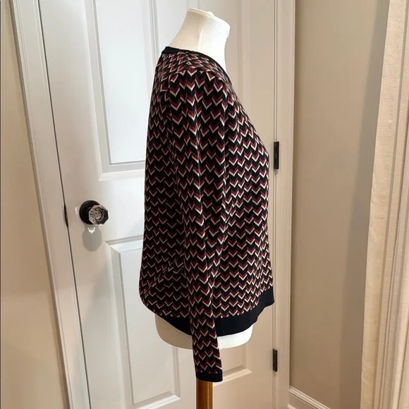 Gerard Darel Paris - Chevron Pattern Sweater in Black/Tan/Burgundy - Size 2 - Picture 3 of 6